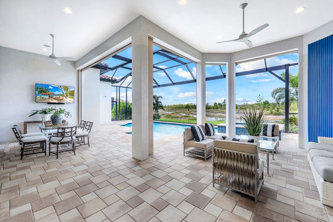 9463 Montelanico Loop, Naples, FL 34119