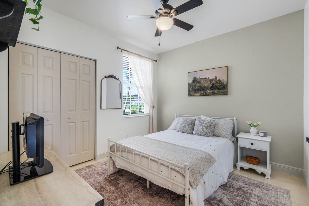 1130 NW 14th Terrace, Cape Coral, FL 33993
