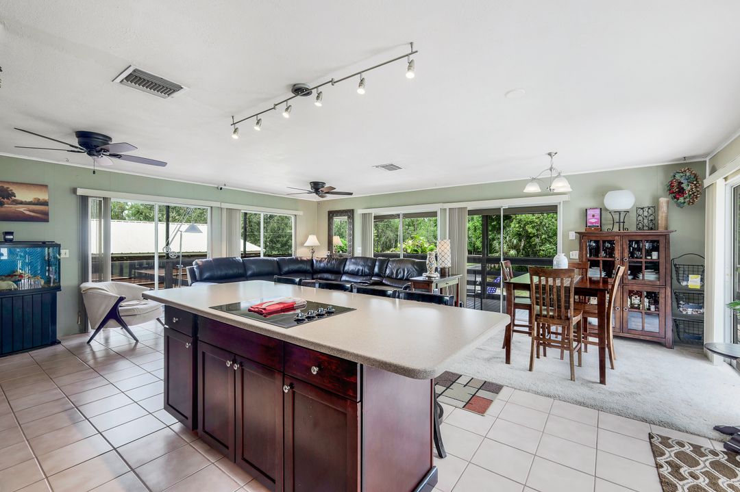 17520 Devore Ln, Fort Myers, FL 33913