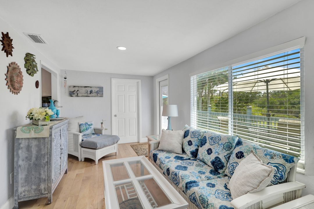 3210 King St, Fort Myers, FL 33916