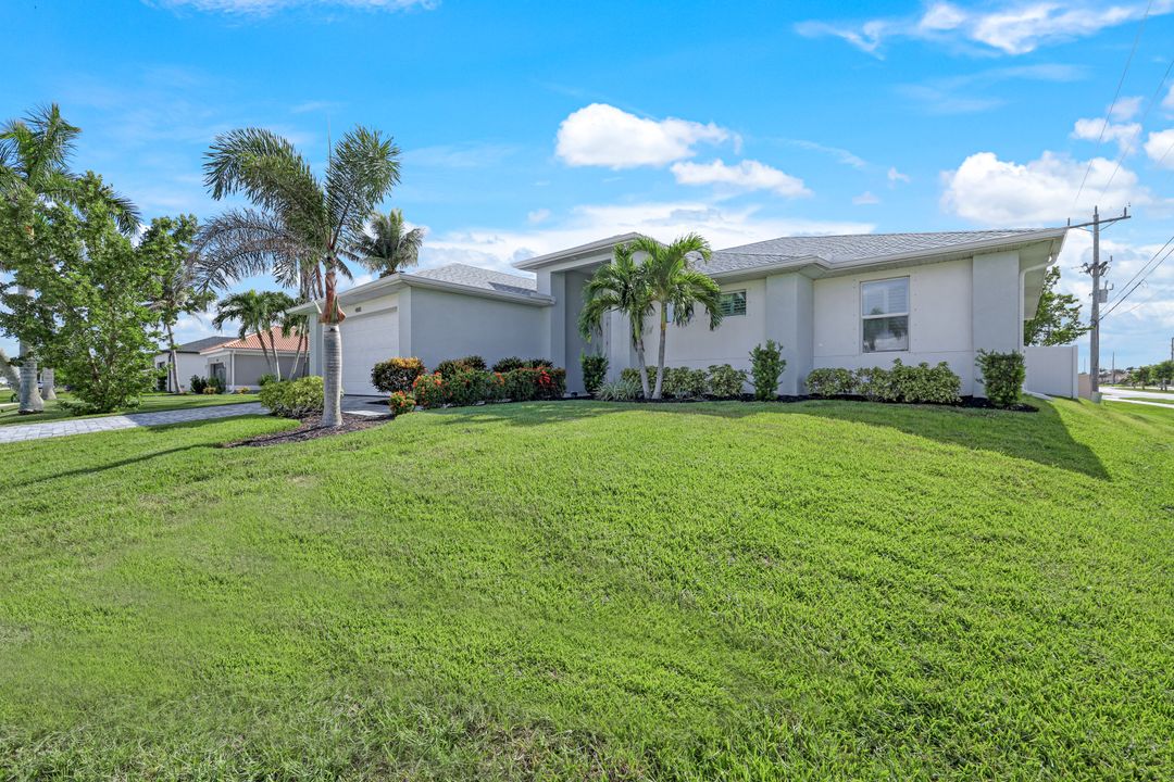 4800 SW 23rd Ave, Cape Coral, FL 33914