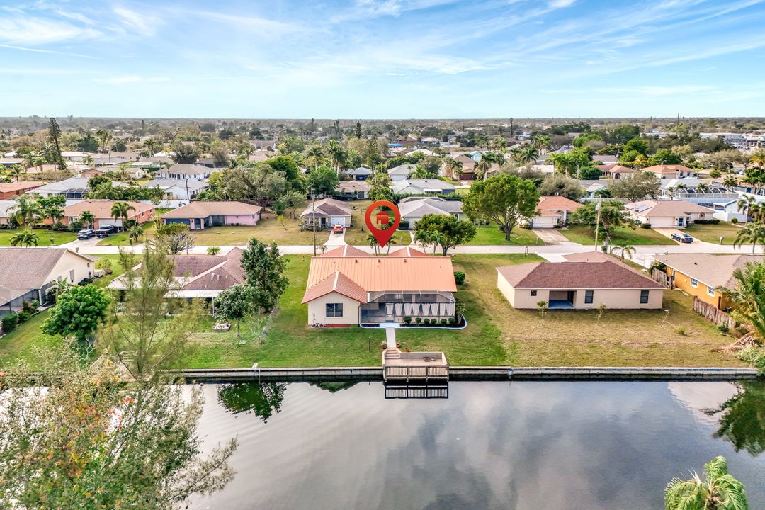 1705 SE 7th St, Cape Coral, FL 33990