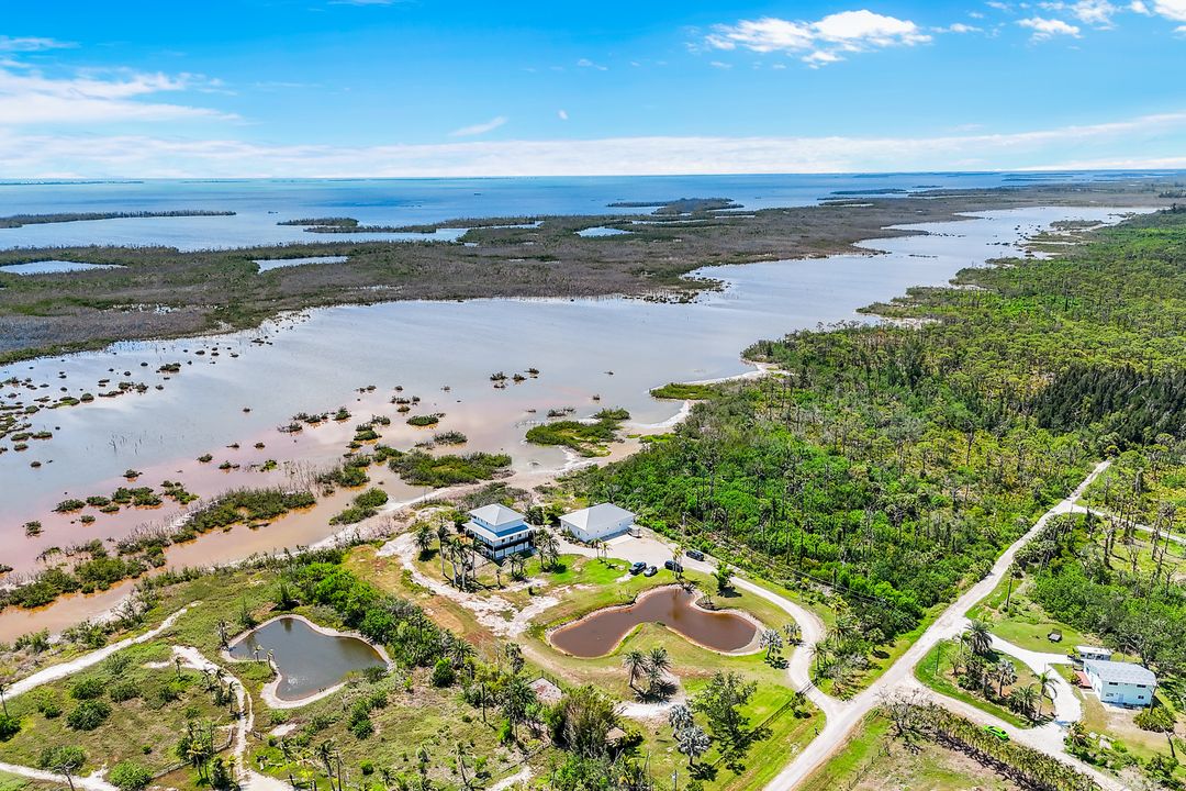 5257 Western Dr, Saint James City, FL 33956