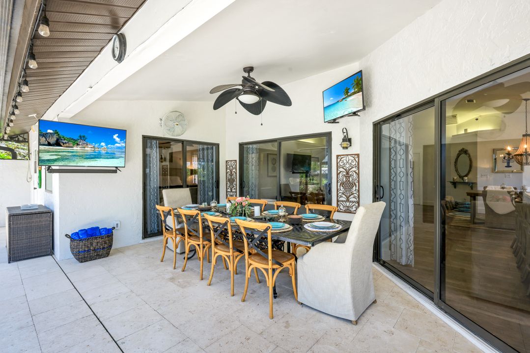 999 E Valley Dr, Bonita Springs, FL 34134