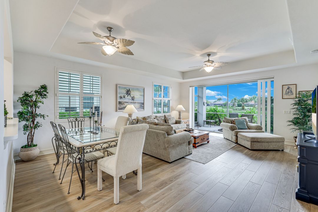 6029 Trophy Dr #301, Naples, FL 34110
