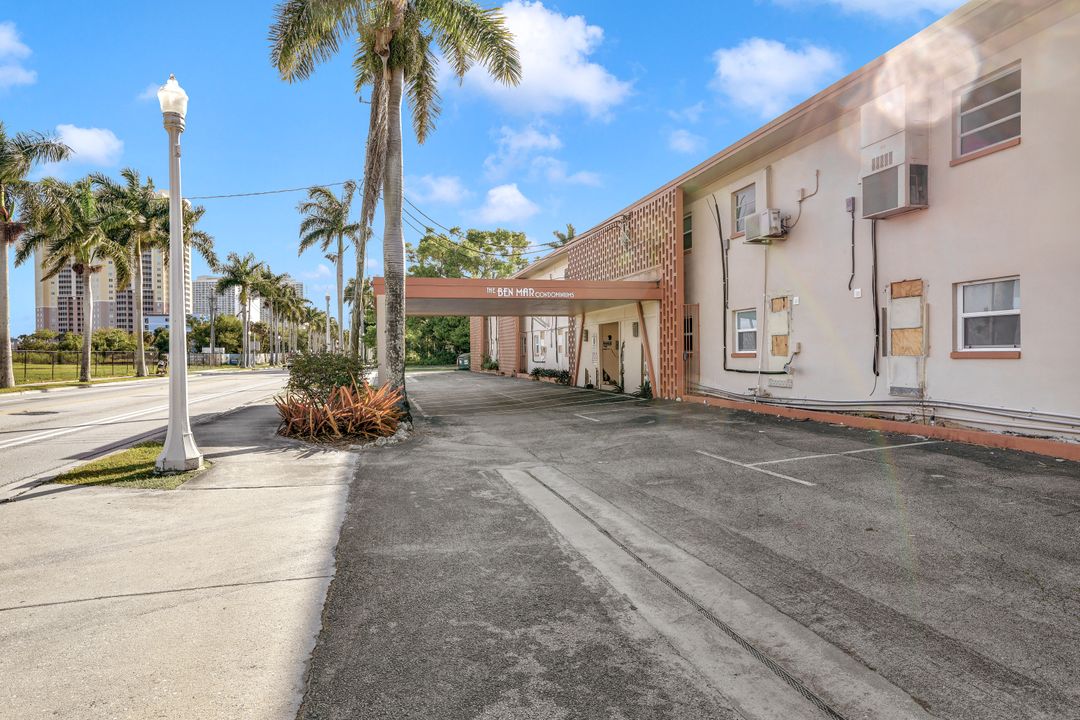 2590 First St #101, Fort Myers, FL 33901