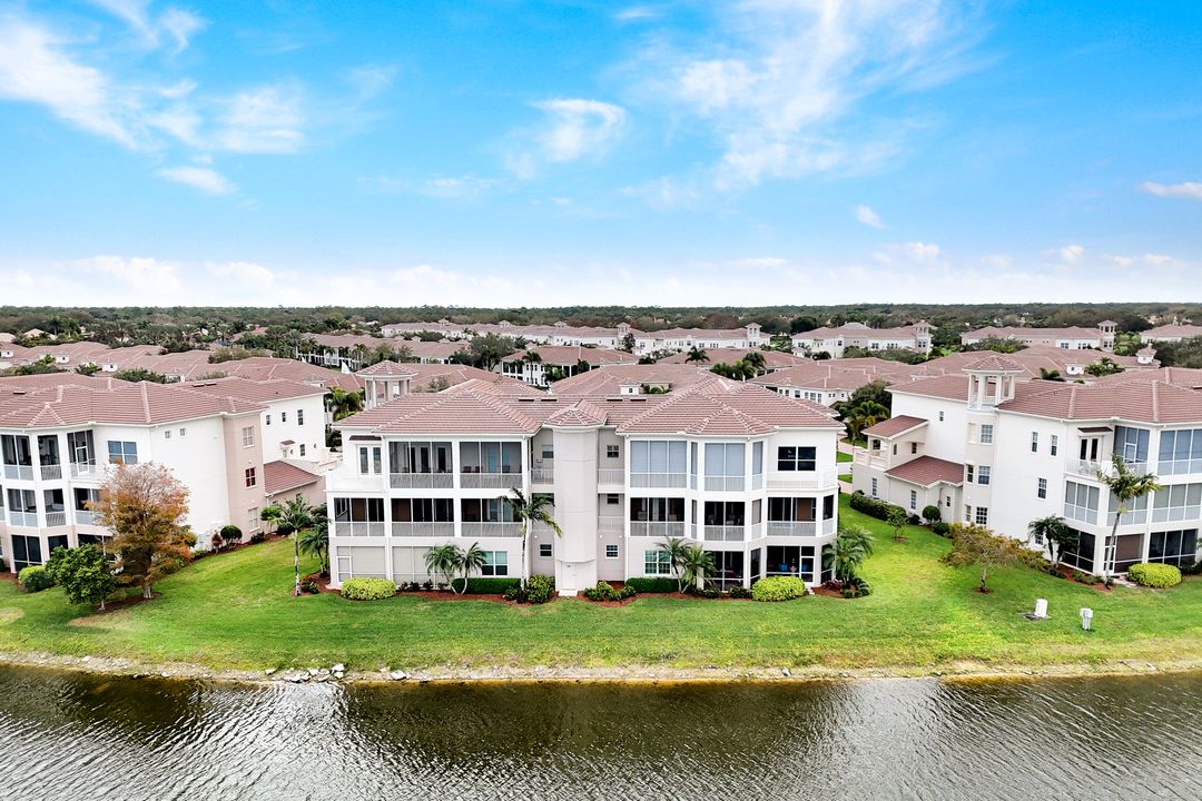 530 Avellino Isles Cir #7201, Naples, FL 34119