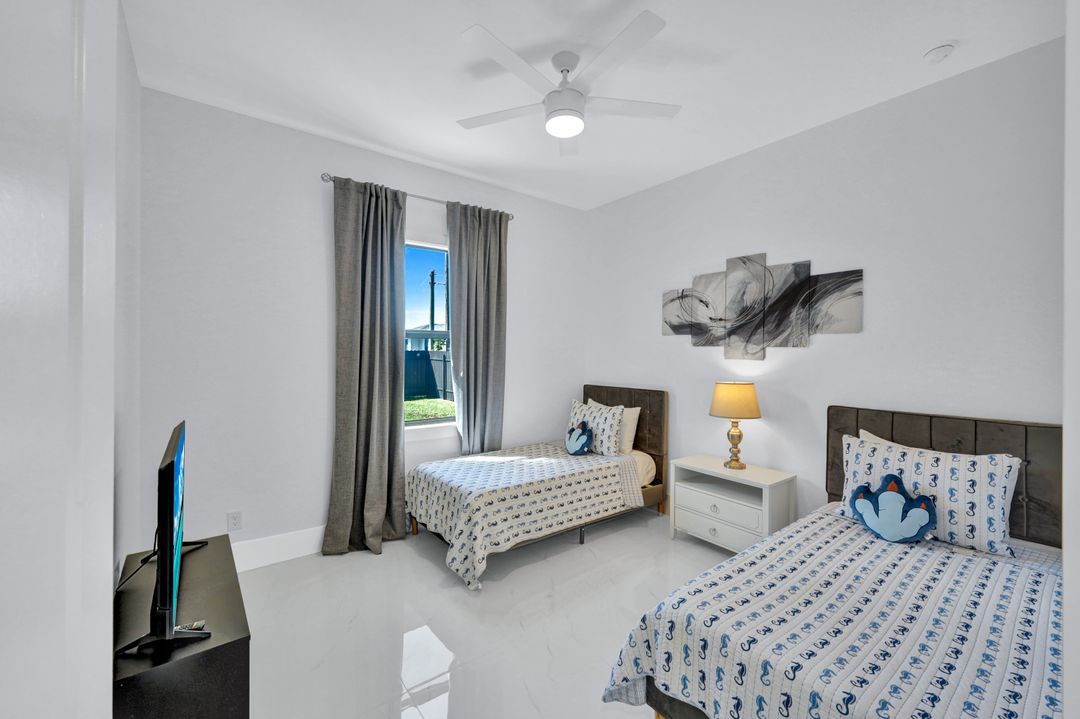 636 NE 8th Terrace, Cape Coral, FL 33909