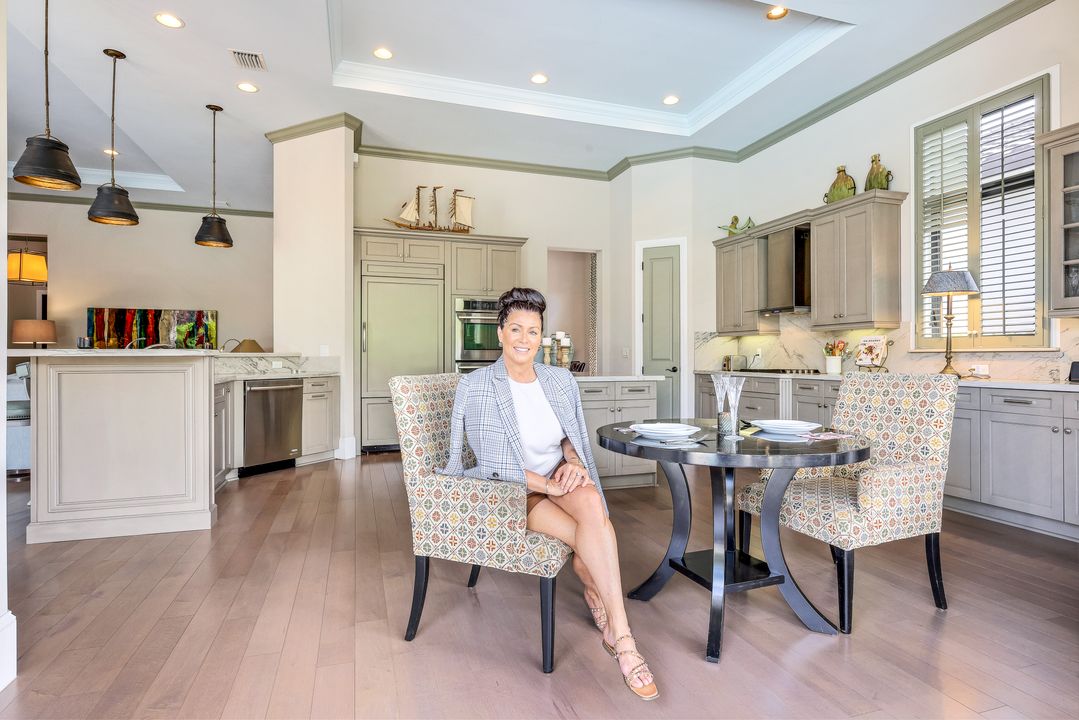 2239 Residence Cir, Naples, FL 34105