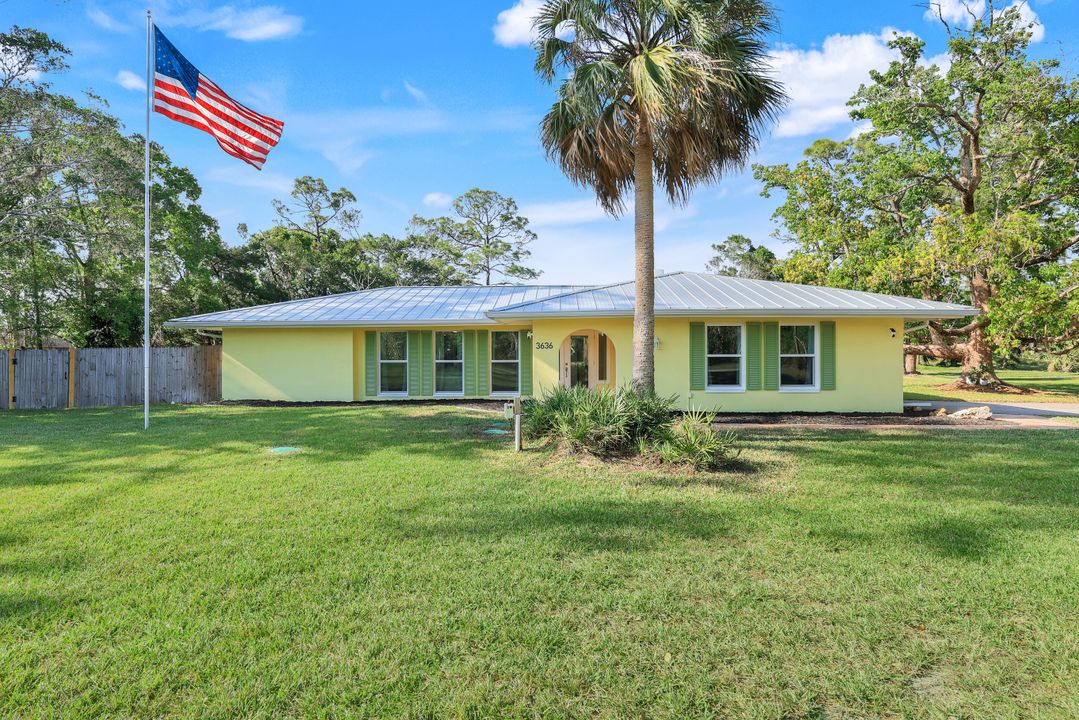 3636 Heritage Ln, Fort Myers, FL 33908