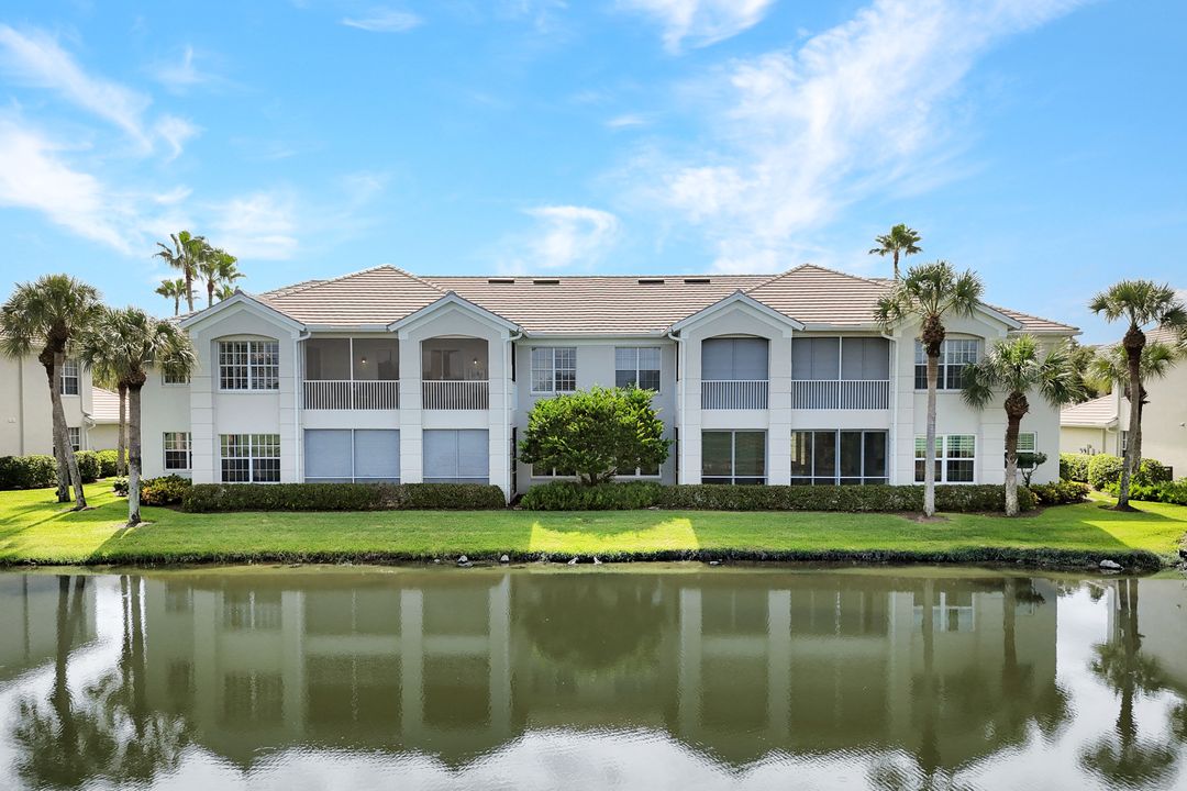 9560 Cypress Hammock Cir #202, Estero , FL 34135