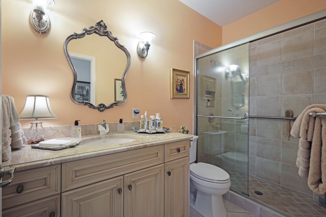 4051 Bayhead Dr #202, Bonita Springs, FL 34134