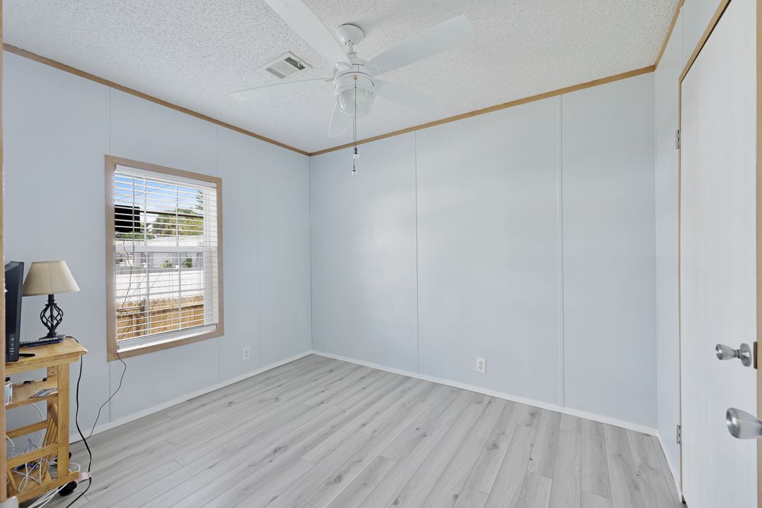 12151 Cypress Dr, Fort Myers, FL 33908