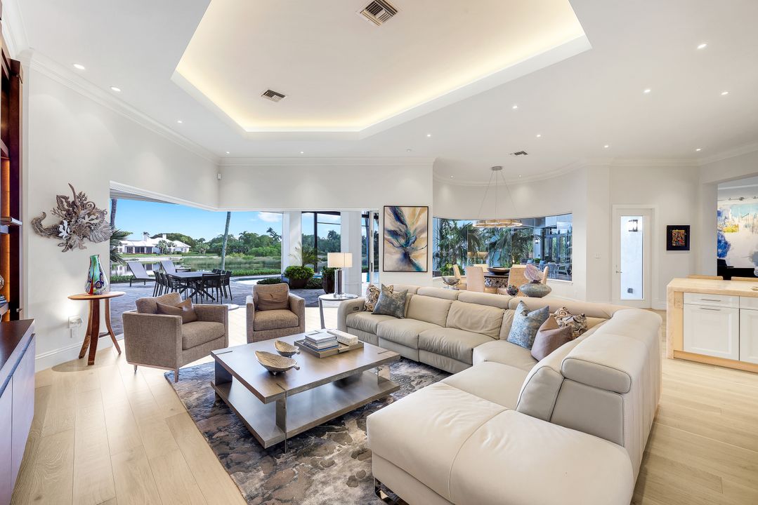 27241 Ibis Cove Ct, Bonita Springs, FL 34134