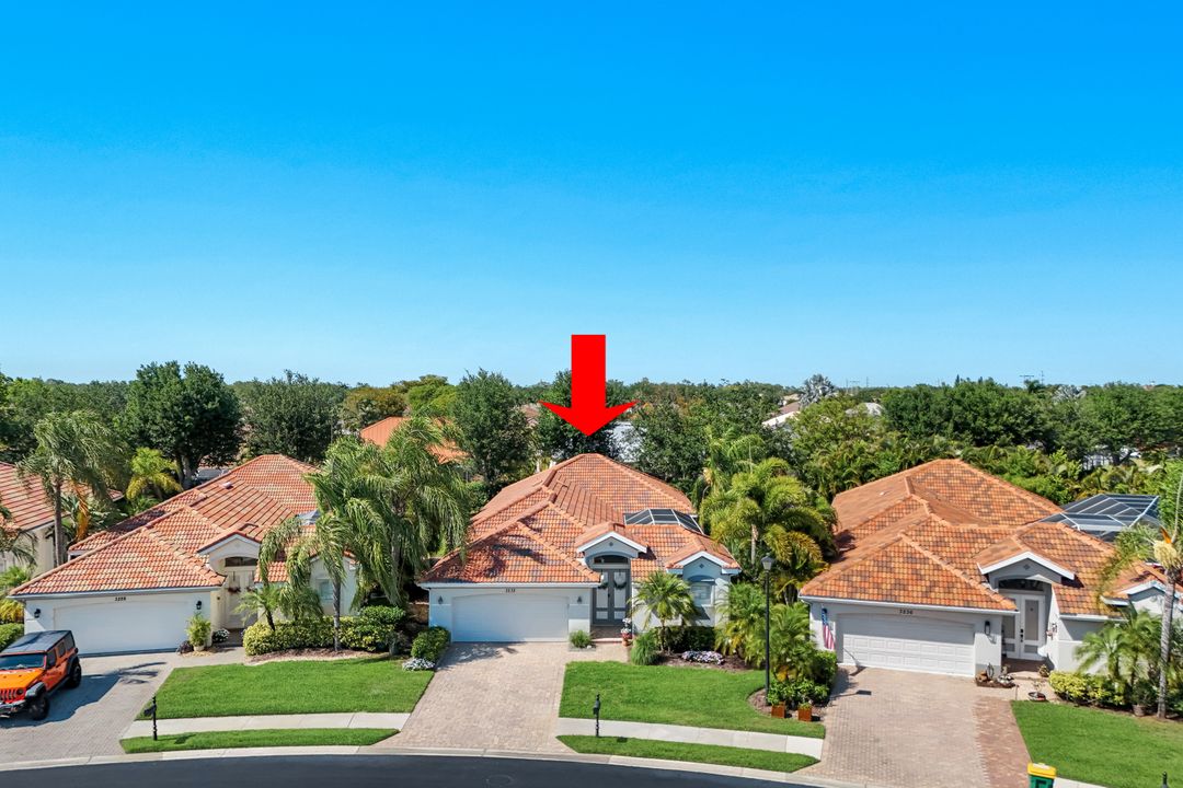 3232 Sundance Cir, Naples, FL 34109