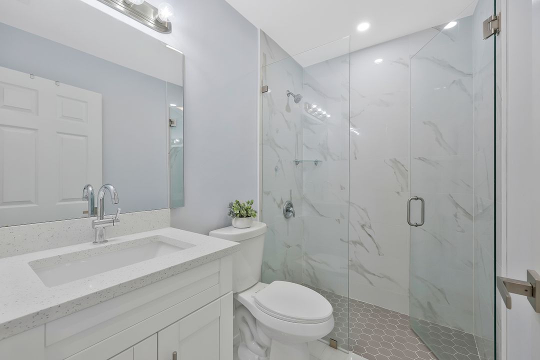 3870 White Blvd, Naples, FL 34117