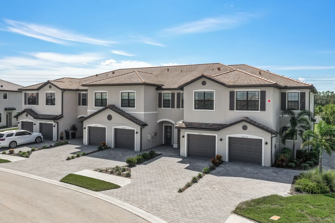 14081 Pine Lodge Ln, Fort Myers, FL 33913