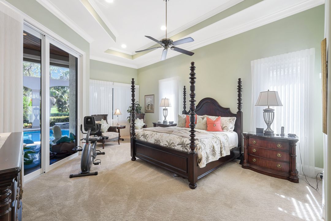 3848 Mahogany Bend Dr, Naples, FL 34114