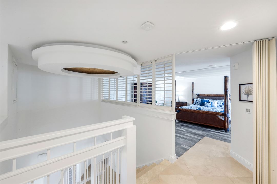 160 Palm St #PH 5, Marco Island, FL 34145