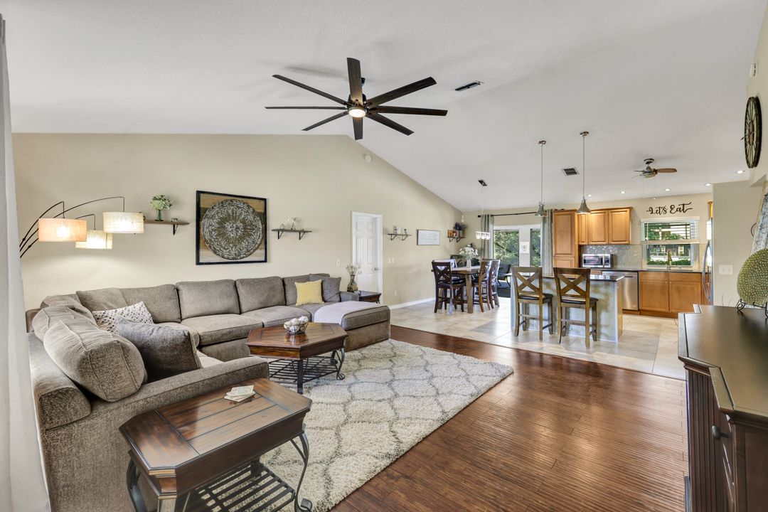 3722 SW 20th Pl, Cape Coral, FL 33914