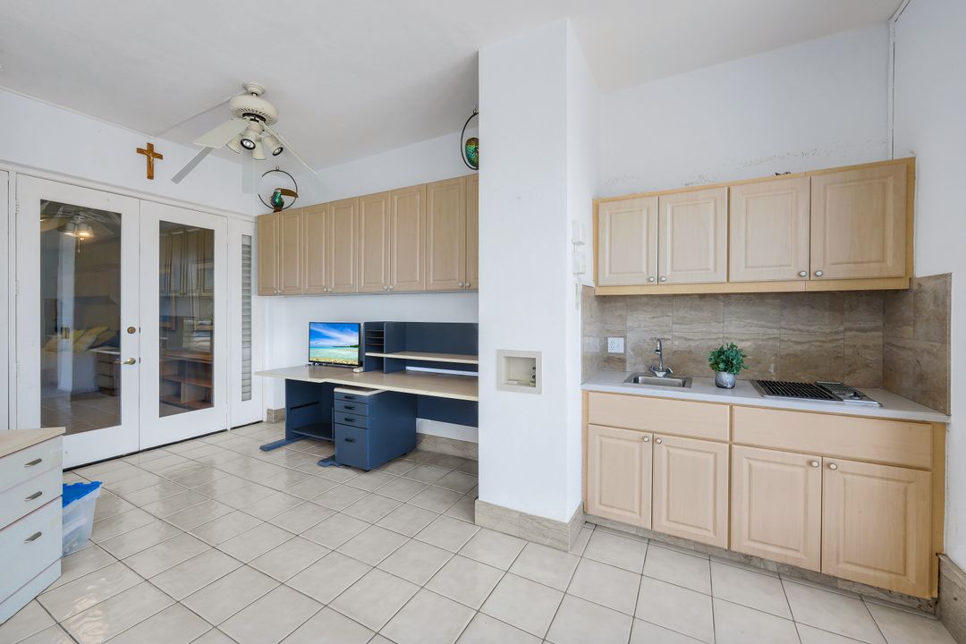 828 Hideaway Cir E #423, Marco Island, FL 34145