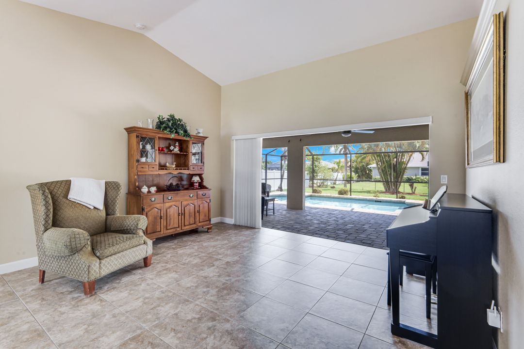 2838 SW 50th Terrace, Cape Coral, FL 33914