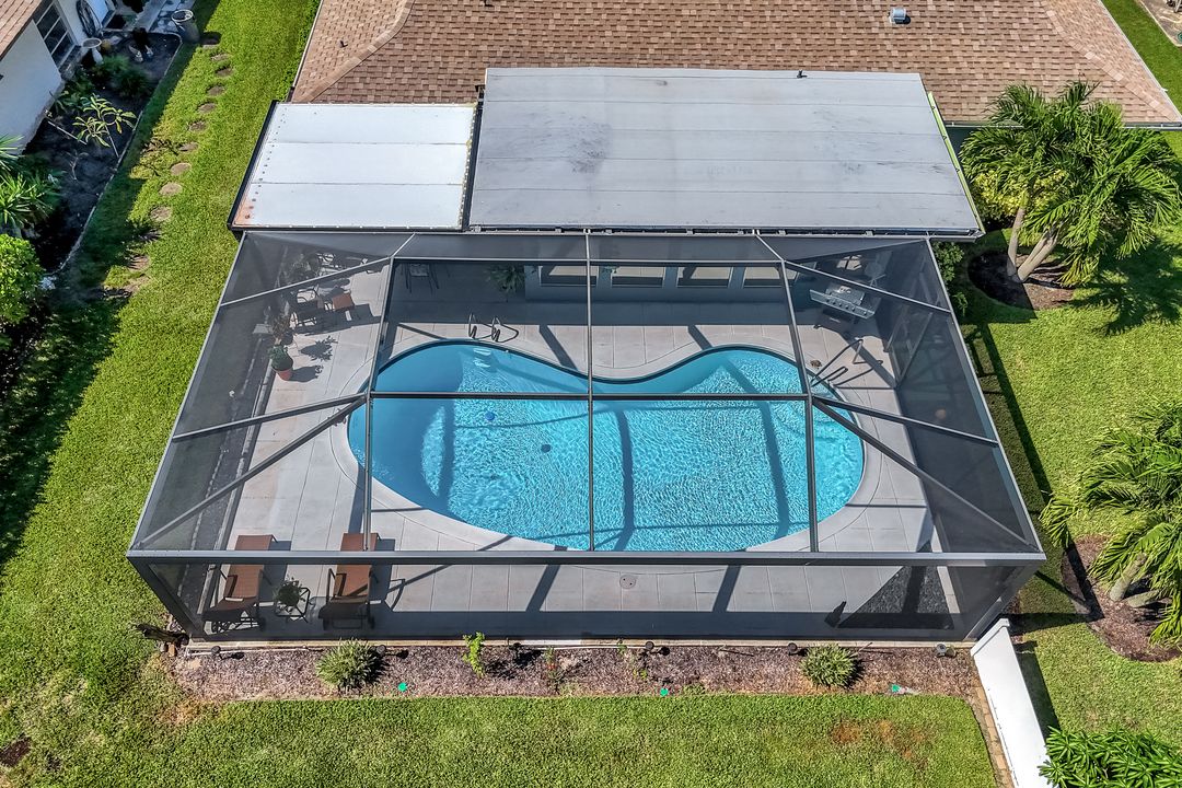 4459 Lakewood Blvd, Naples, FL 34112