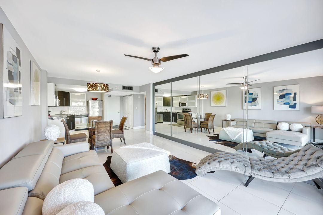 1 Bluebill Ave #503, Naples, FL 34108