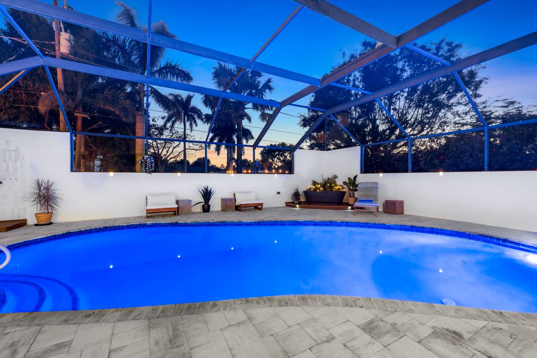 800 Sunset Vista Dr, Fort Myers, FL 33919