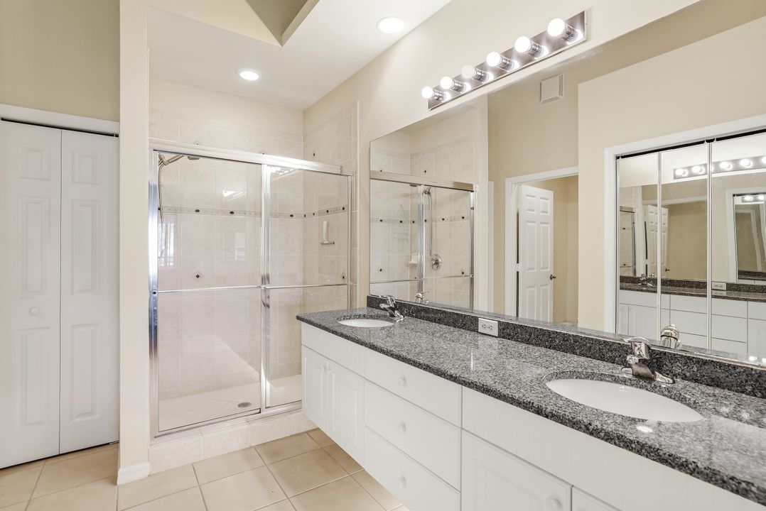 2373 Hidden Lake Ct #10, Naples, FL 34112