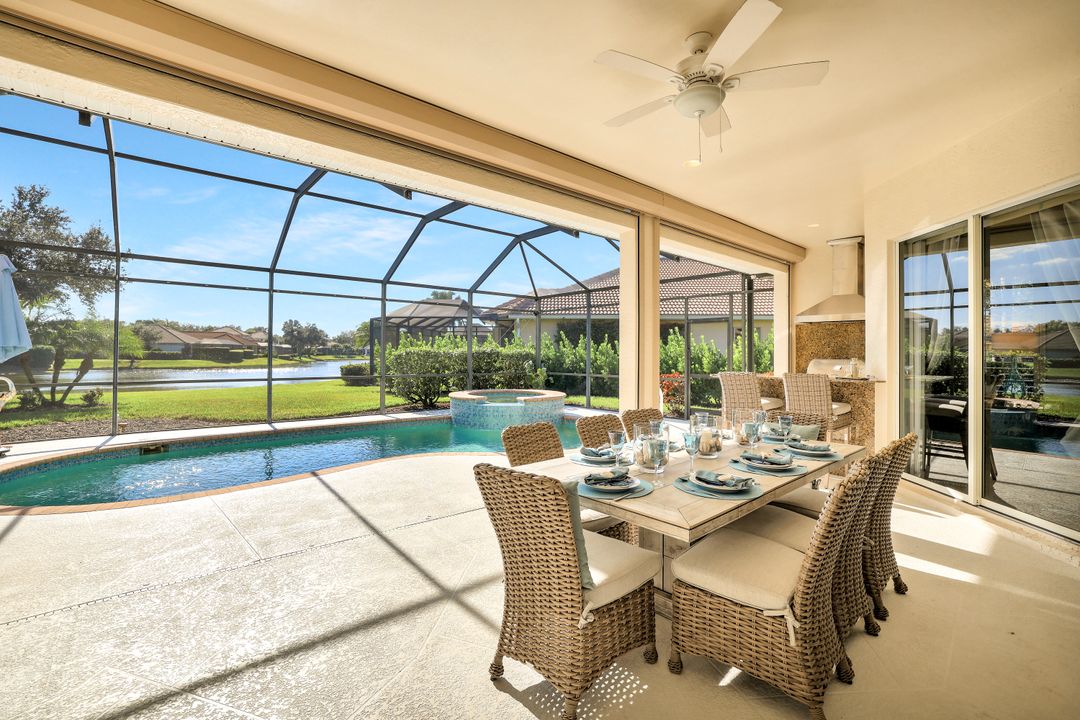 6972 Amen Corner Ct, Naples, FL 34113