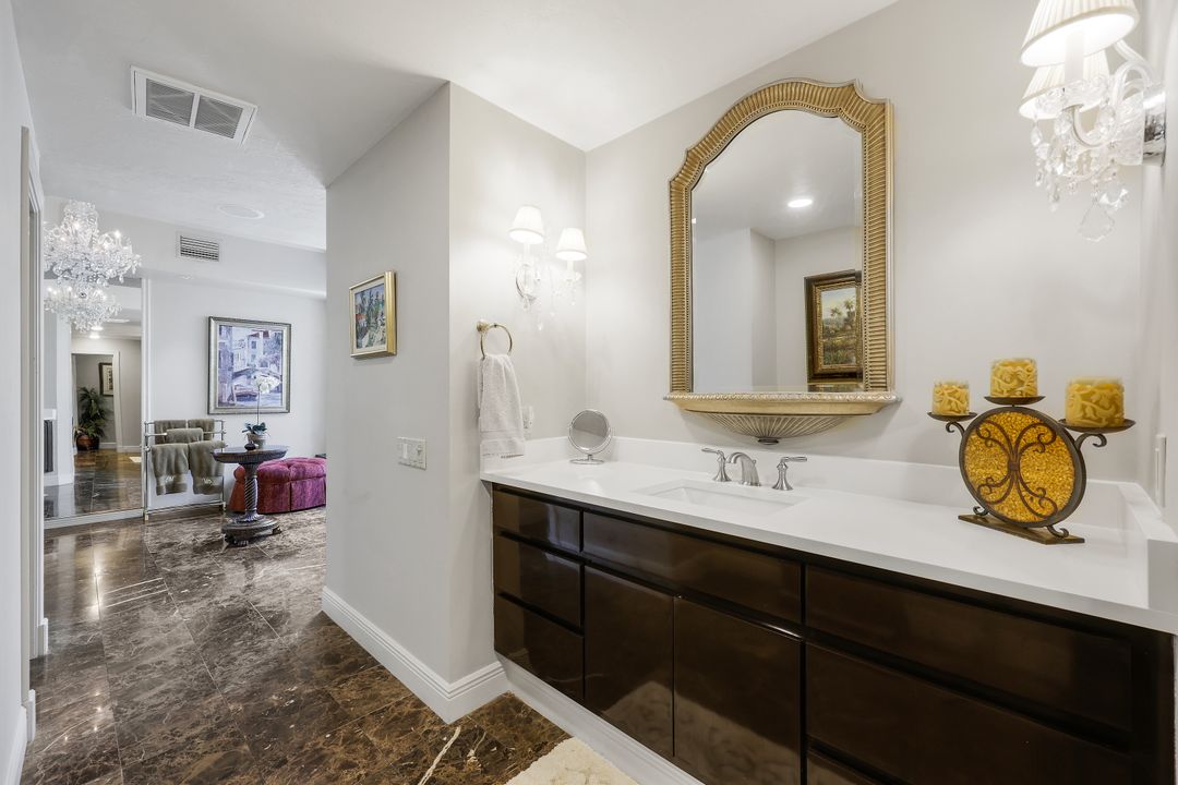 15620 Kinross Cir, Fort Myers, FL 33912