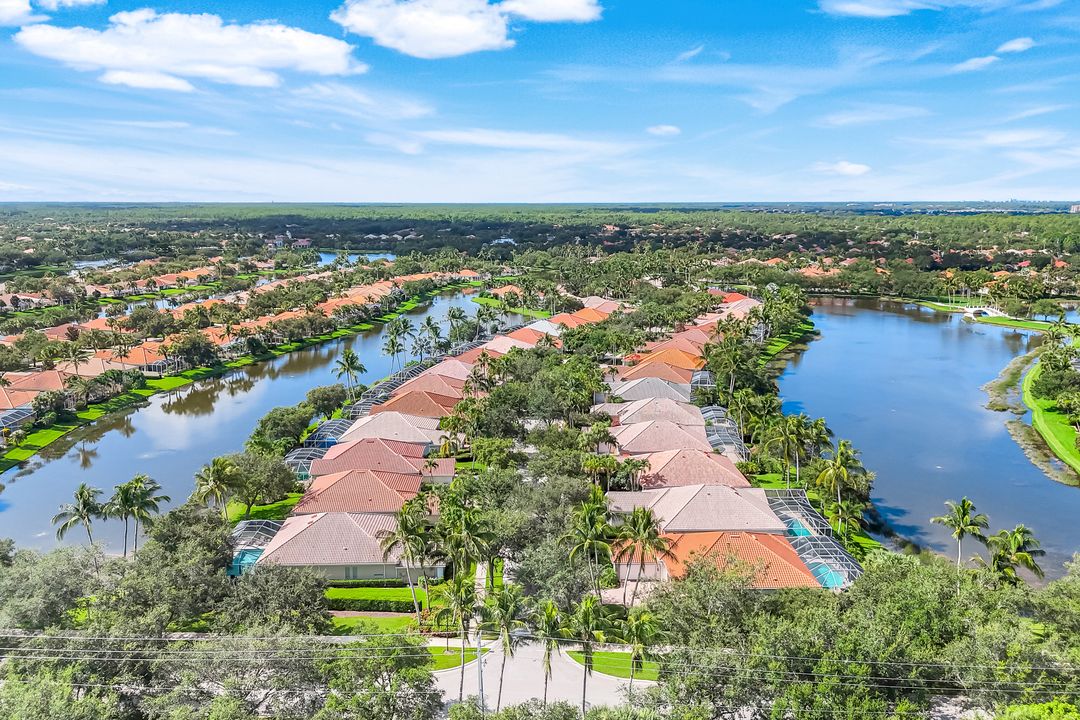 4772 Martinique Wy, Naples, FL 34119