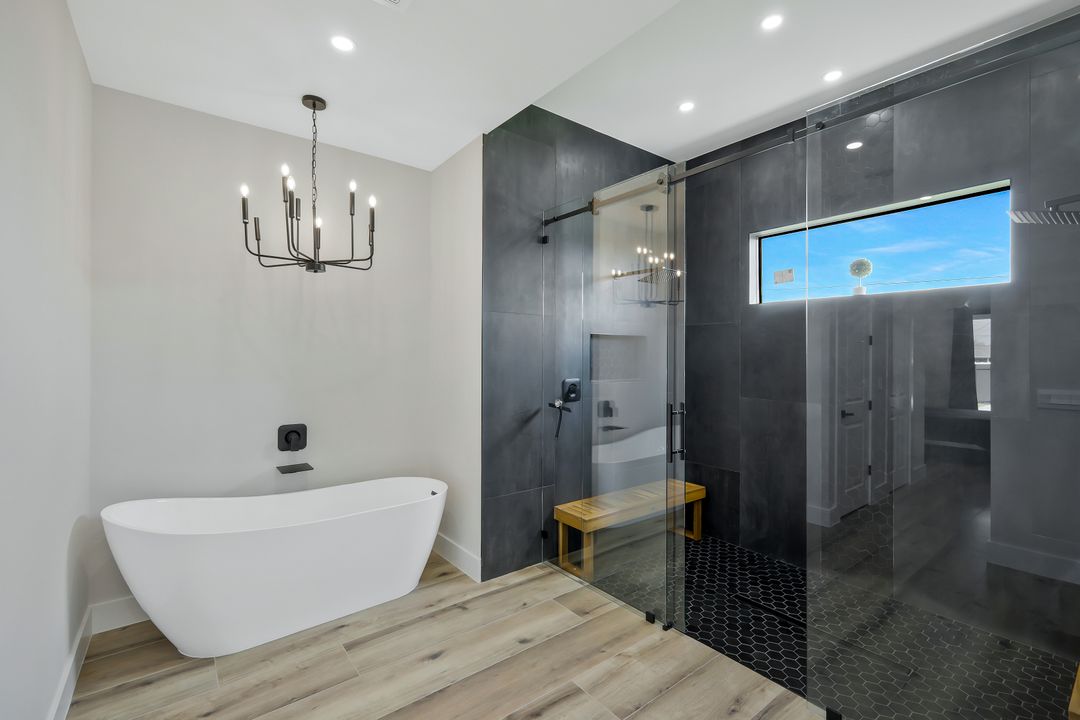 224 NW 14th Pl, Cape Coral, FL 33993