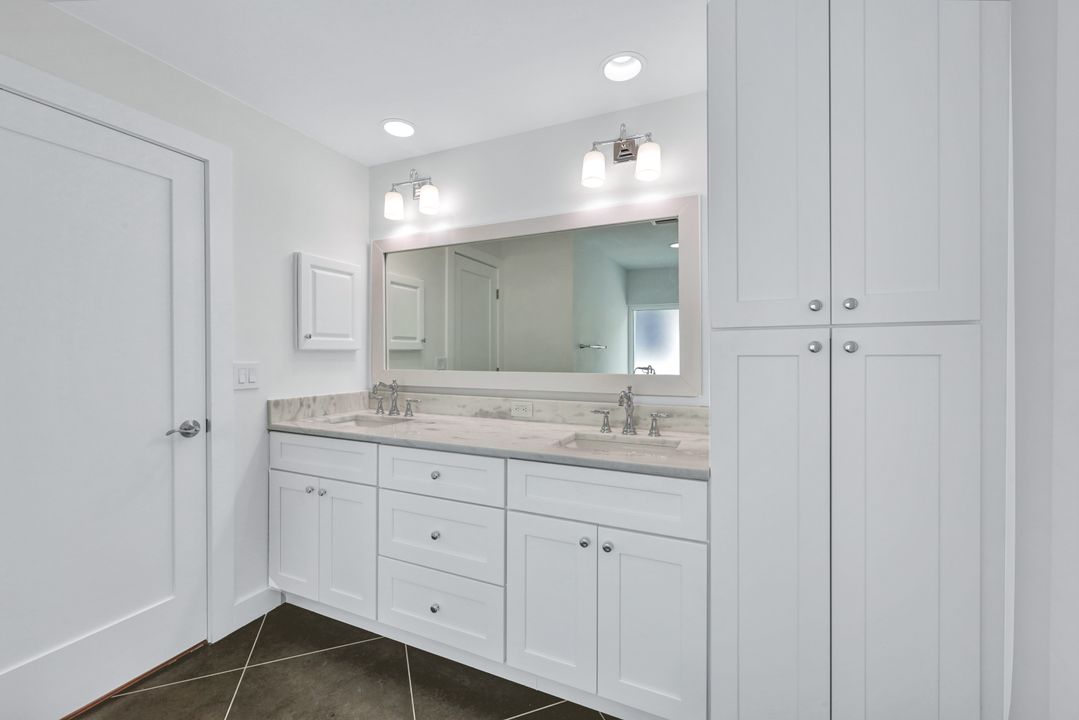 396 Conners Ave, Naples, FL 34108