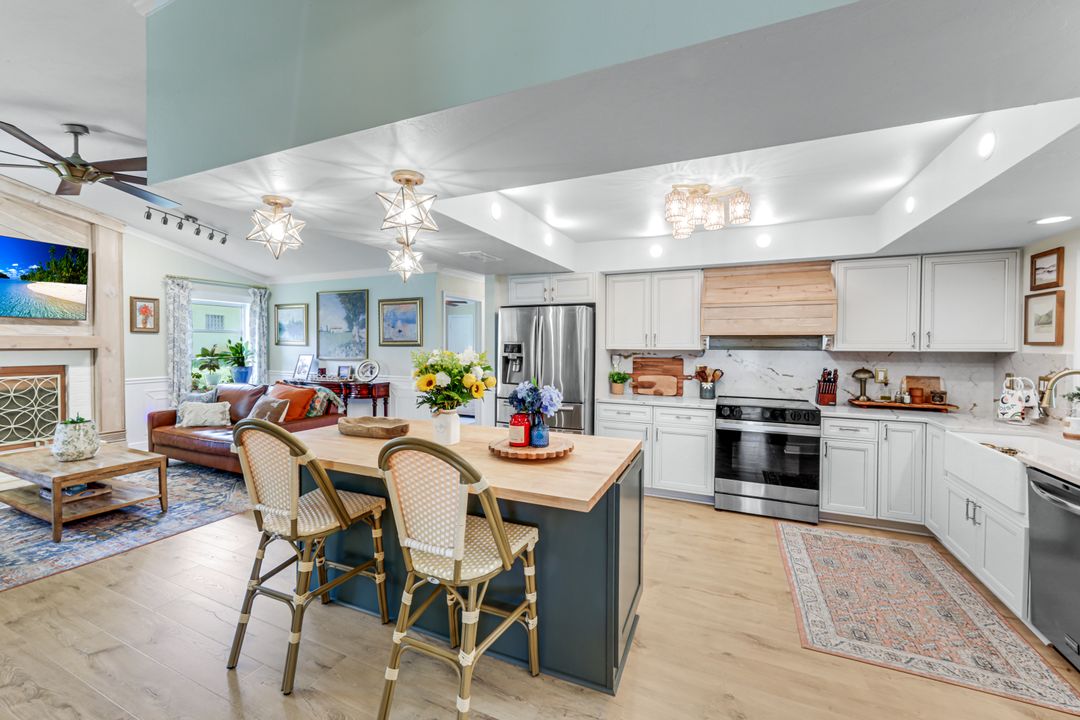 17845 Chesterfield Rd, North Fort Myers, FL 33917
