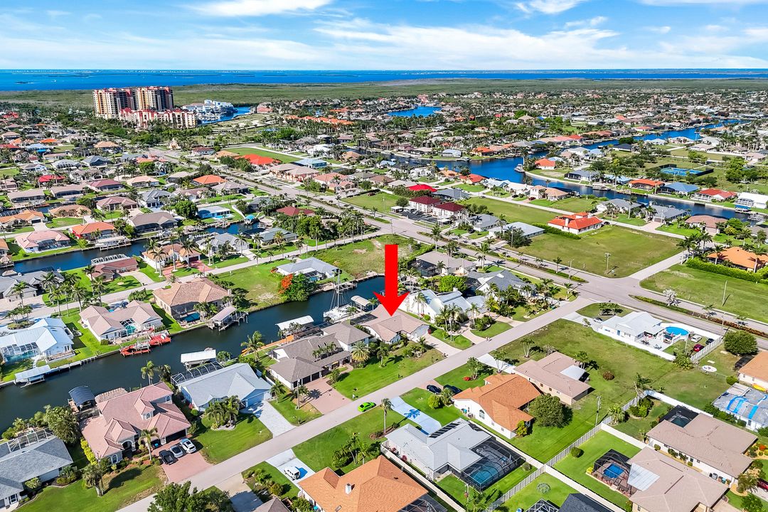 1528 SW 52nd Ln, Cape Coral, FL 33914