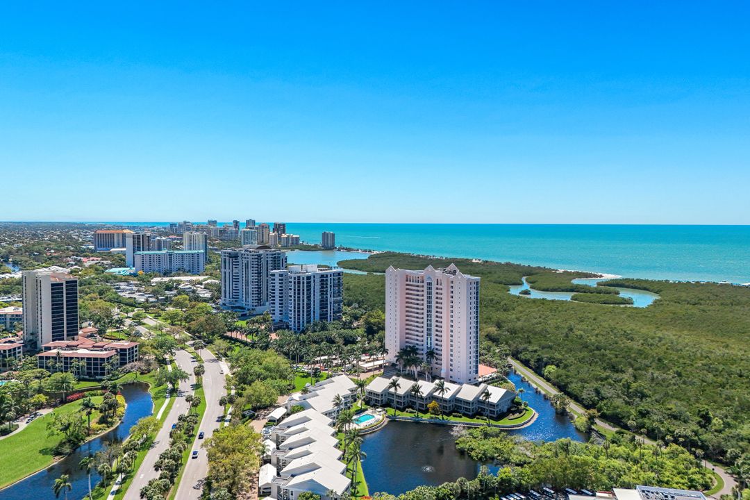 6101 Pelican Bay Blvd  #305, Naples, FL 34108