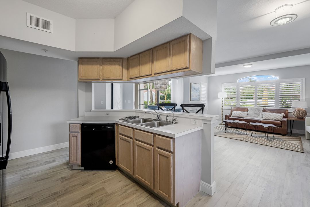 28060 Palmas Grandes Ln #107, Bonita Springs, FL 34135