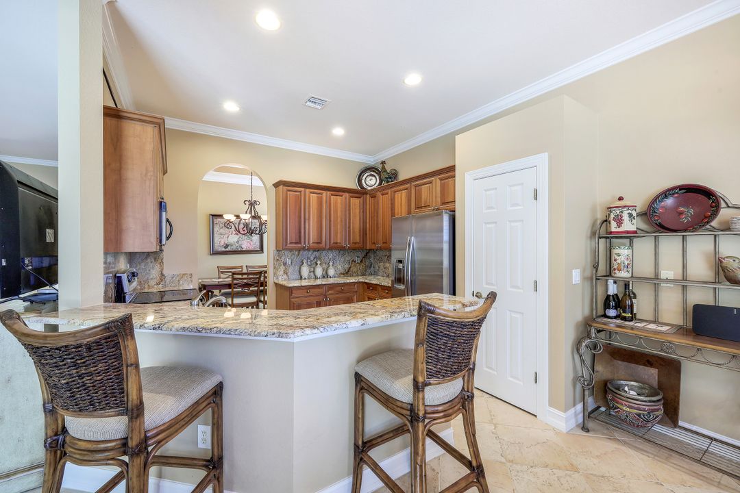 23628 Via Carino Ln, Bonita Springs, FL 34135
