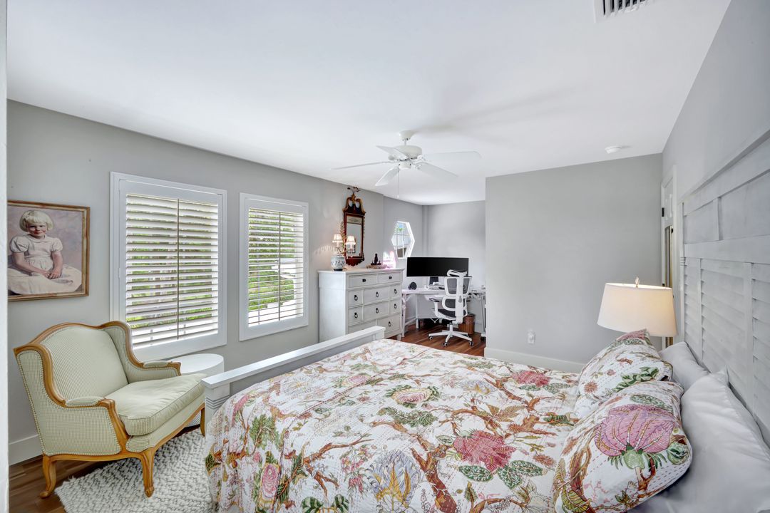 1874 Farm Trail, Sanibel, FL 33957