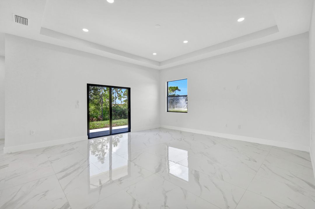 5085 NE Tradewinds Cir, LaBelle, FL 33935