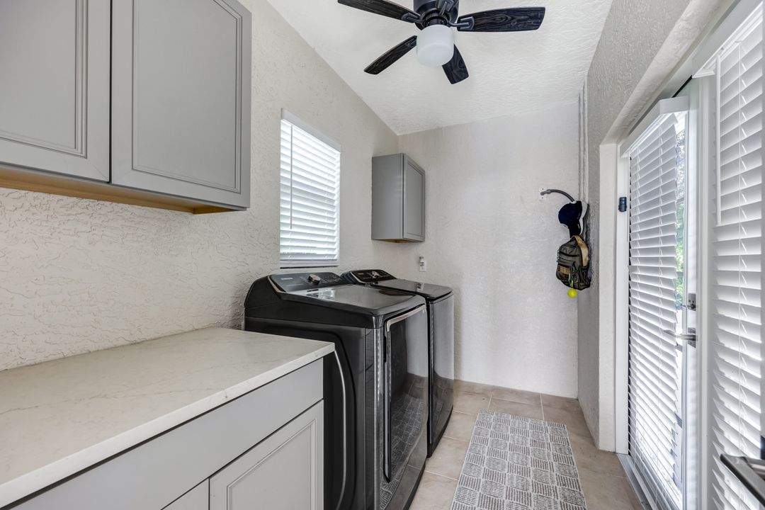 2061 Santa Barbara Blvd, Naples, FL 34116