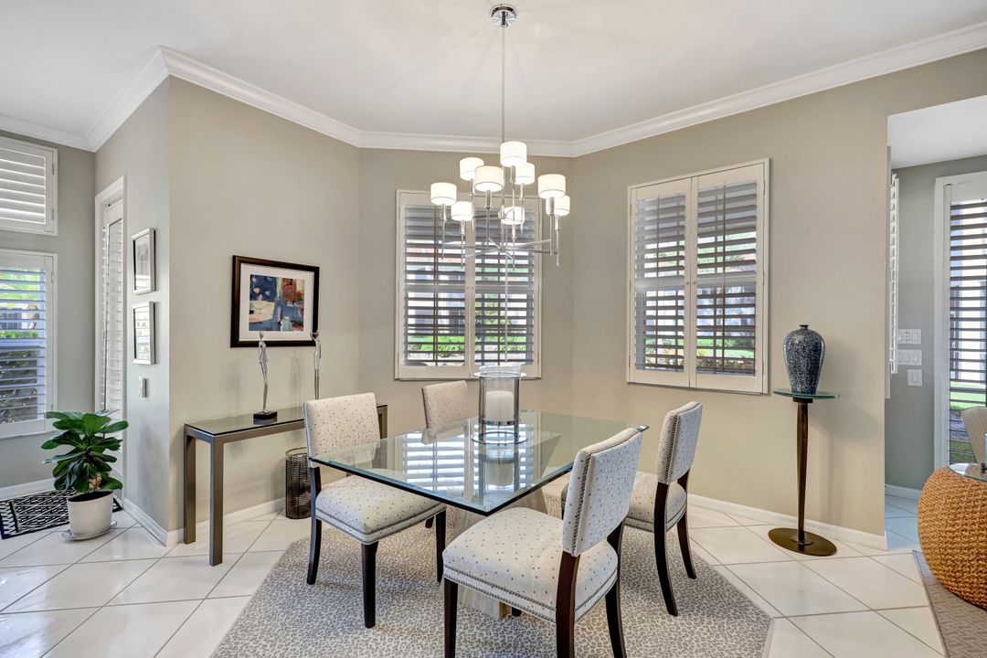 2100 L'Ambiance Cir #101, Naples, FL 34108