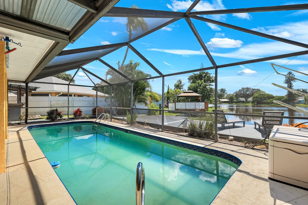10278 Sandy Hollow Ln, Bonita Springs, FL 34135
