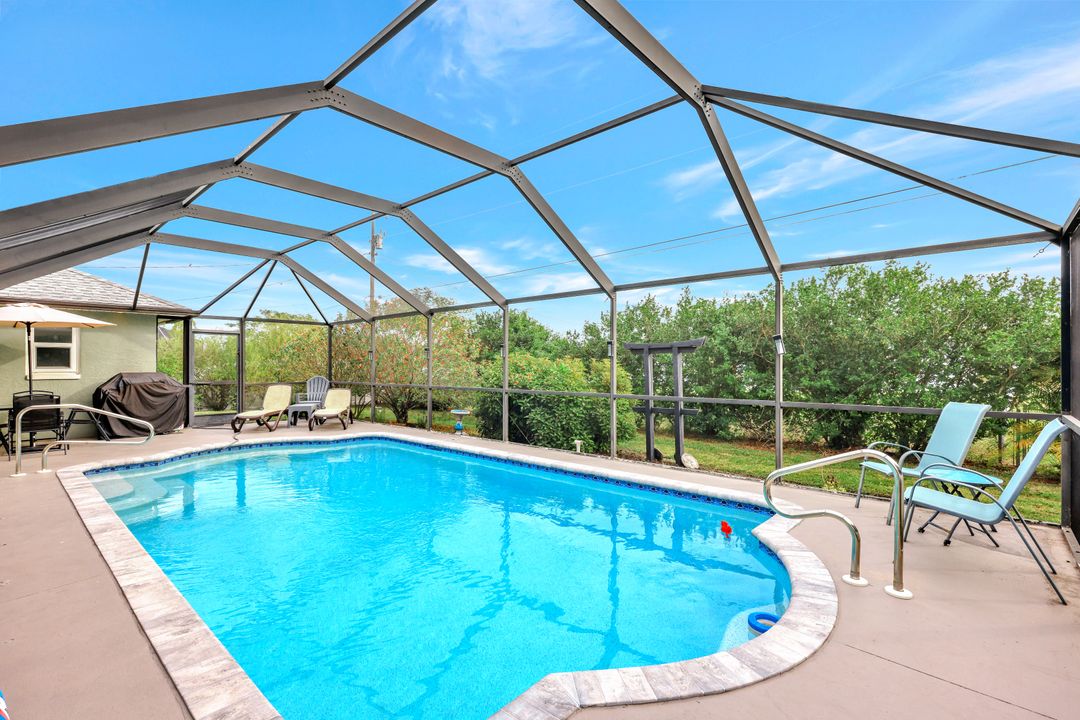 3015 SW 7th Ave, Cape Coral, FL 33914