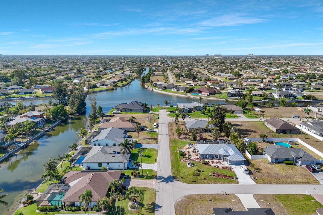 2723 SW 5th Ave, Cape Coral, FL 33914