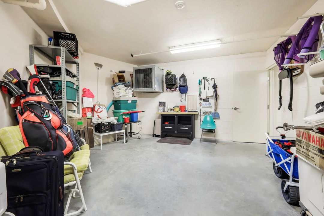 455 Cove Tower Dr #1701, Naples, FL 34110