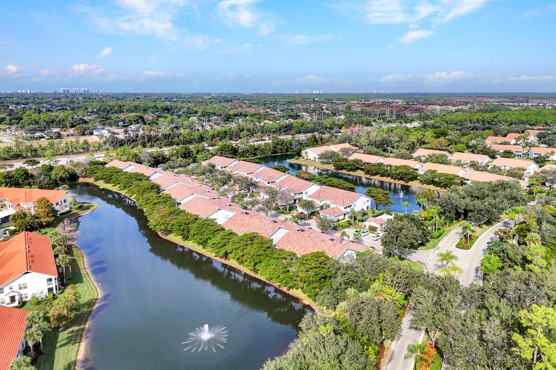 5600 Northboro Dr #201, Naples, FL 34110