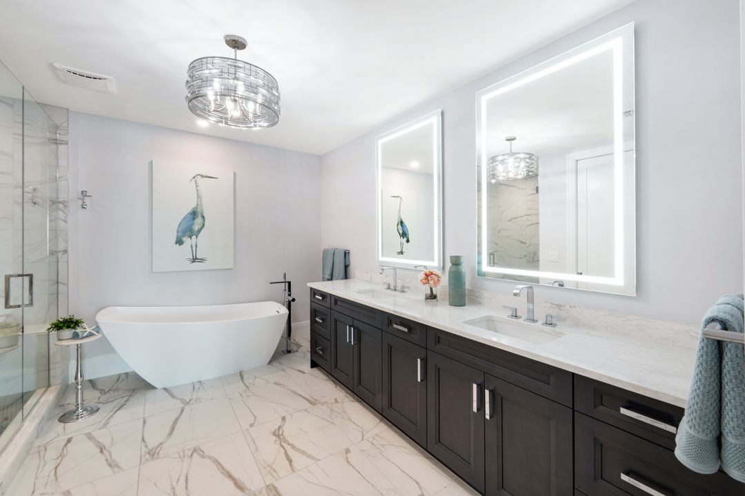 1130 3rd Ave S #207, Naples, FL 34102